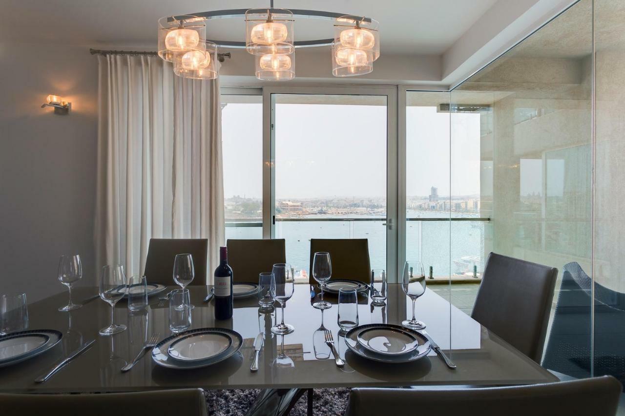 Contemporary, Luxury With Valletta And Harbour Views Apartment Sliema